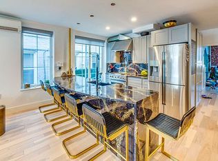 18-39 21st Rd #1F, Astoria, NY 11105