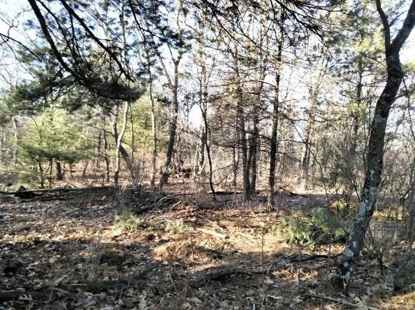 N8797 3rd Court #30 32-34, Westfield, WI 53964