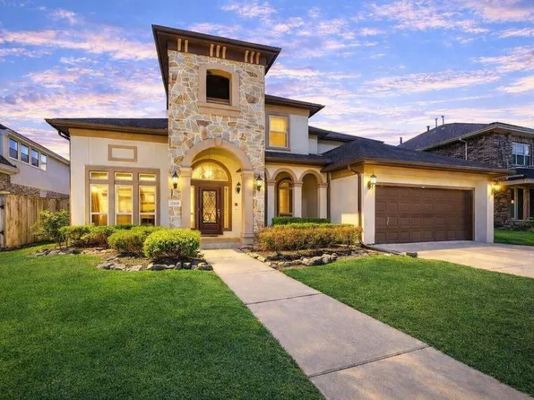 6015 Turner Shadow Ln, Sugar Land, TX 77479