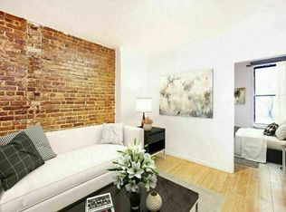 122 Mulberry St #2, New York, NY 10013