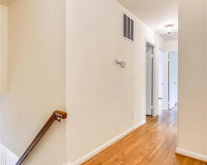 11200 Powder Horn Dr — Photo 37