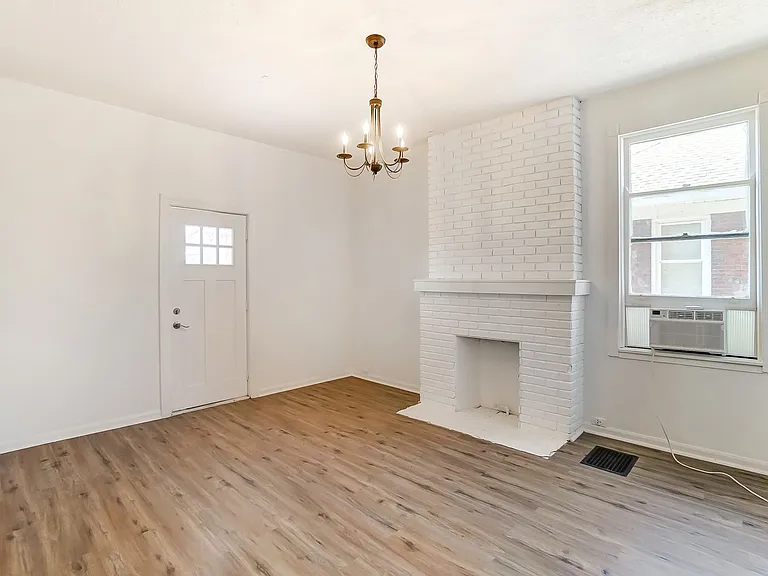 2854 Shaffer Ave — Photo 3