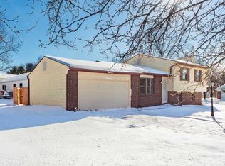8270 Lariat Ct, Powell, OH 43065