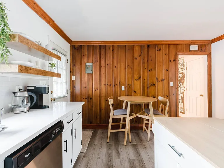 1700 Van Buren Ave #2 — Photo 6
