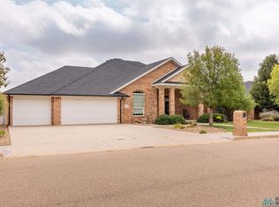 4305 Springwood Dr, Clovis, NM 88101