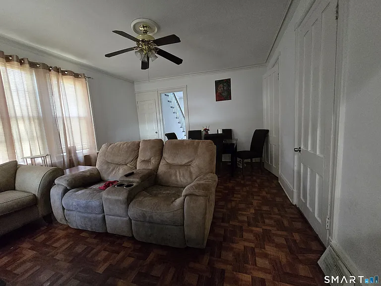 102 Hanover St — Photo 3