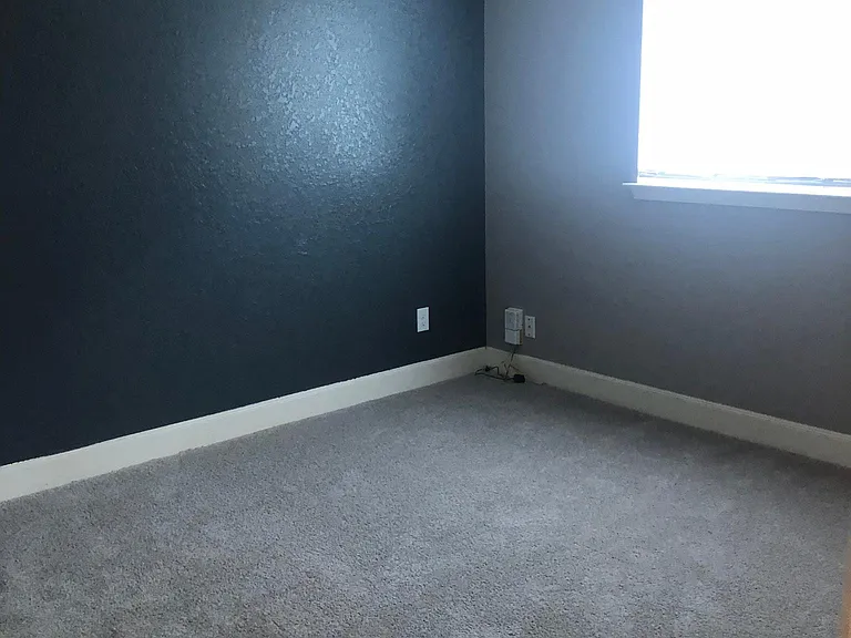 5042 Segovia Way — Photo 10