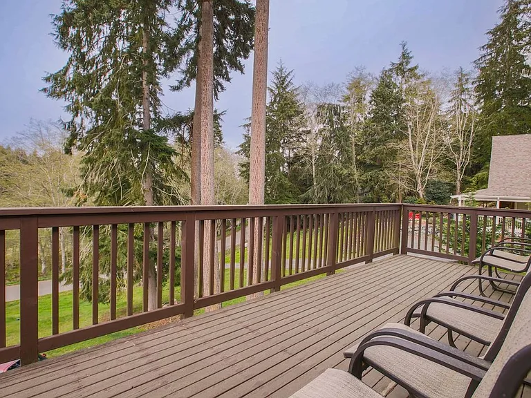 1130 Honeymoon Lake Dr — Photo 33