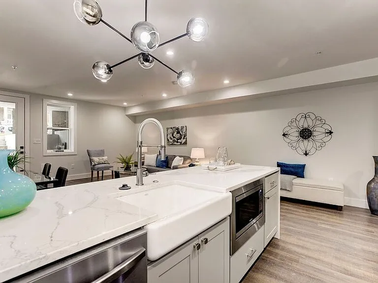 1331 Taylor St NW #1 — Photo 13