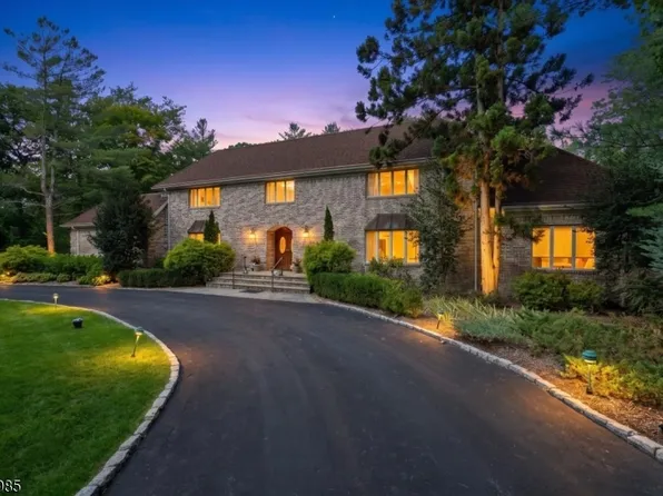 963 Huron Rd, Franklin Lakes Boro, NJ 07417