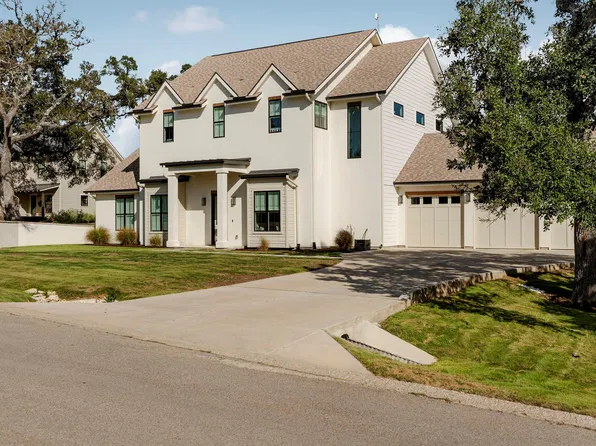 150 Charro Vista Dr, Driftwood, TX 78619