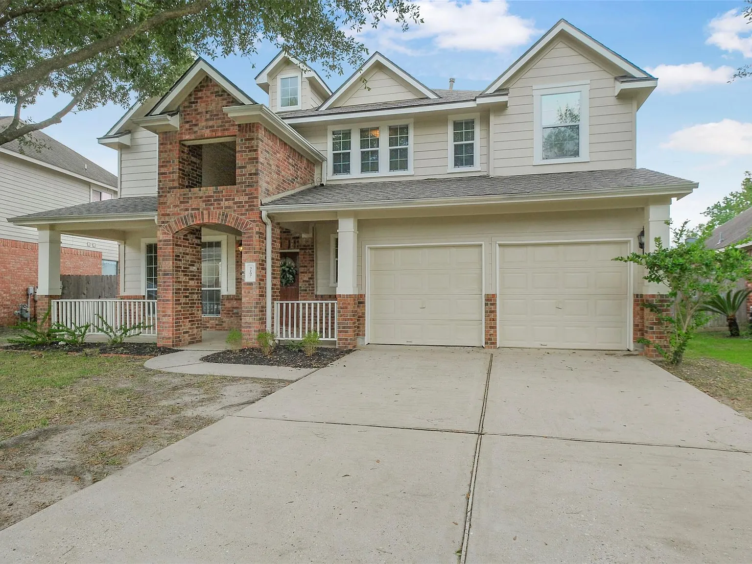 3 bed, 2.5 bath, 2580 sqft, $2,750 — Photo 2