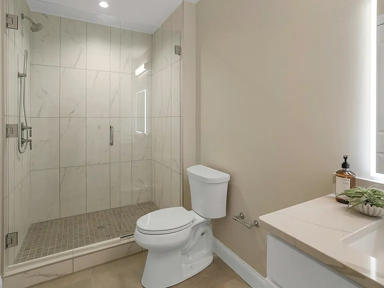 440 Heights Rd #205 — Photo 12