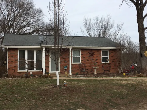 2944 Raw Wind Dr, High Ridge, MO 63049