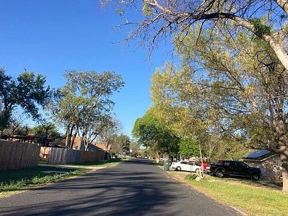 4th image of 9400 Eddystone St