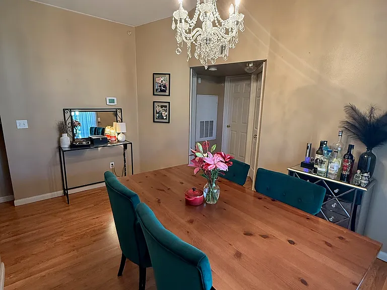 Spacious dining room!