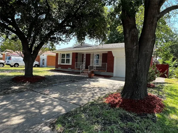 1704 Ridgeview St, Mesquite, TX 75149