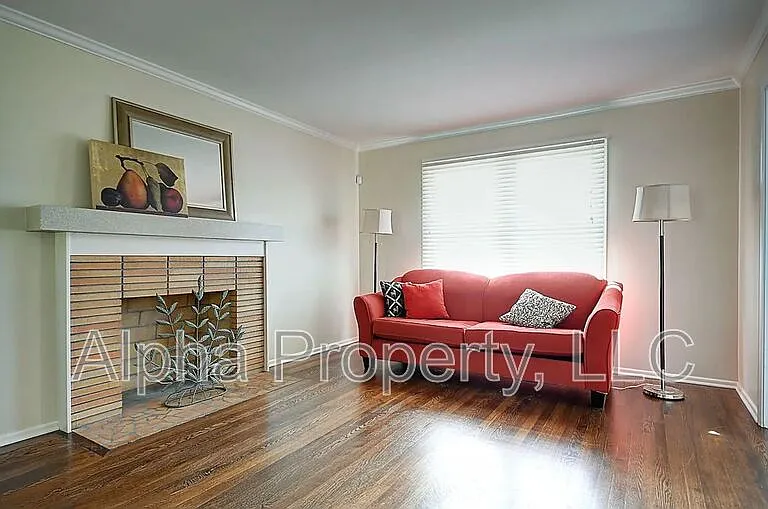 21 Lisa Dr — Photo 6