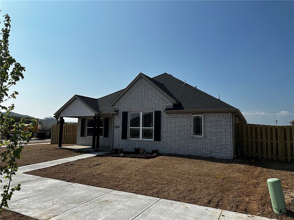 2nd image of 4681 W Tofino Dr