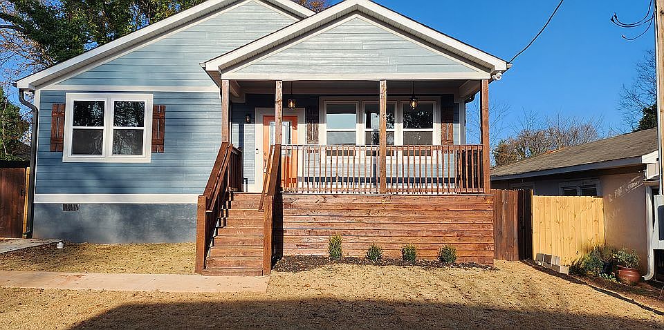 1st image of 16 Estelle St