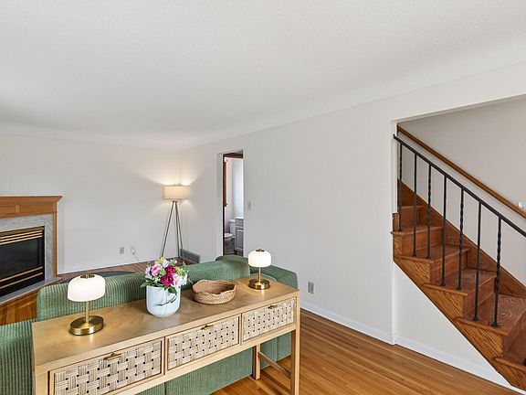 3rd image of 2067 Mesabi Ave