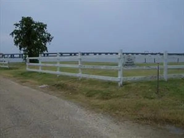 337 Lakeview Dr, Slidell, LA 70458