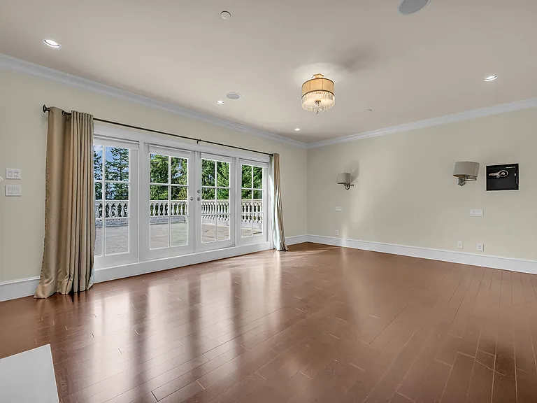 6089 Gleneagles Dr — Photo 11