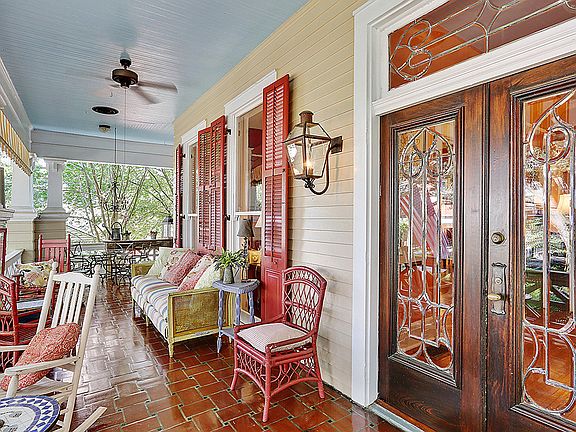 3rd image of 932 Solomon Place