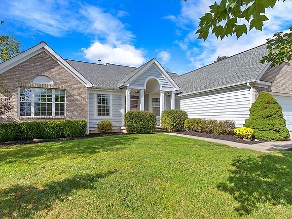 2nd image of 261 Cedarbend Ct