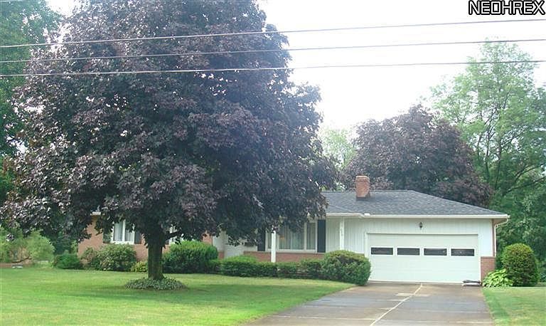 1st image of 520 Franklin Dr
