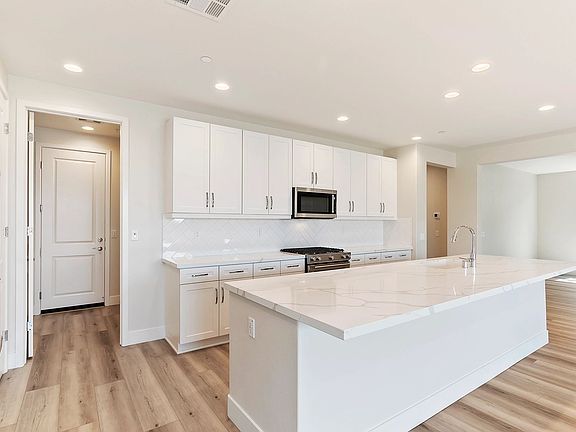 Connect Kitchen
