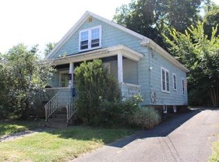 54 Haywood St, Greenfield, MA 01301