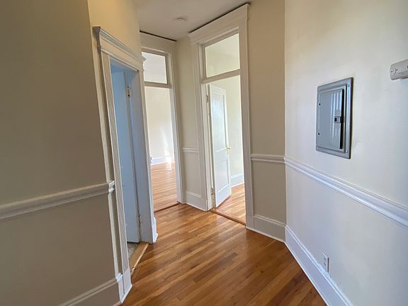 2nd image of 1336 Commonwealth Ave #31