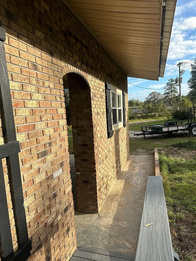 3 bedroom 2 bathroom — Photo 3