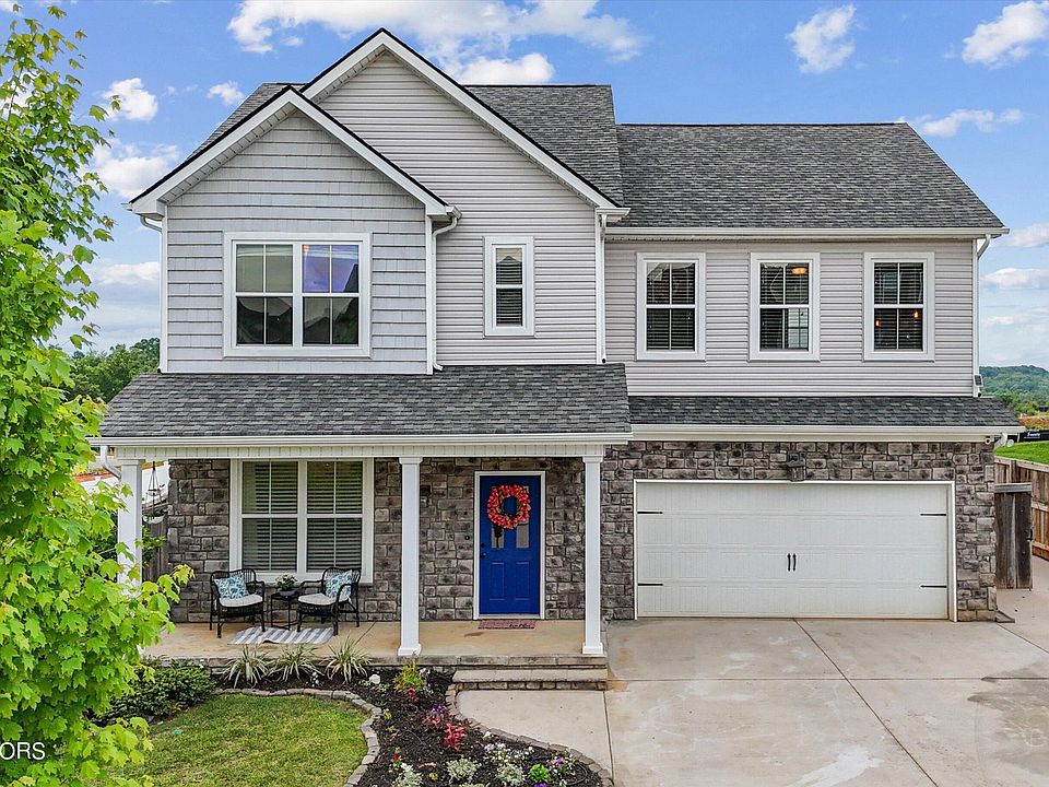 1st image of 1026 Carter Ridge Dr