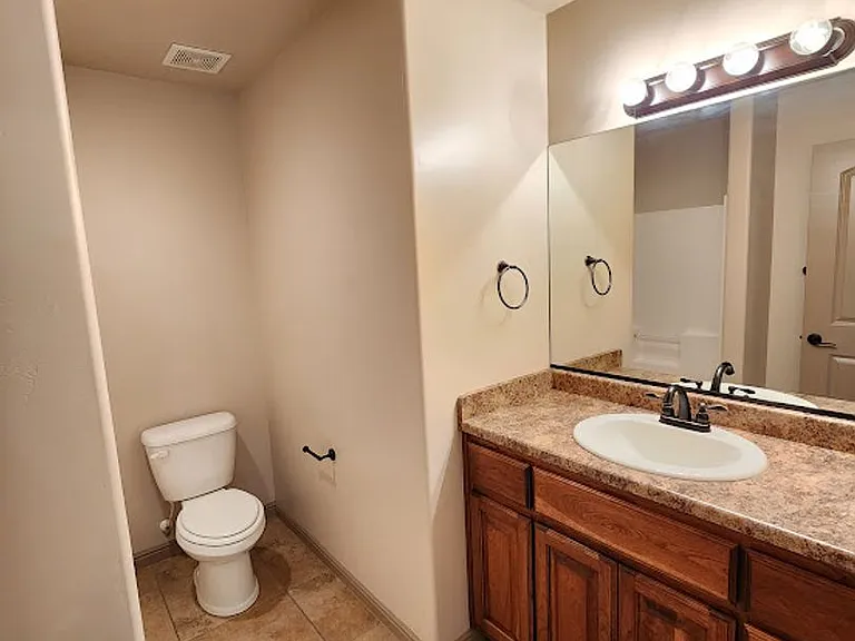 370 W Buena Vista Blvd #61 — Photo 17
