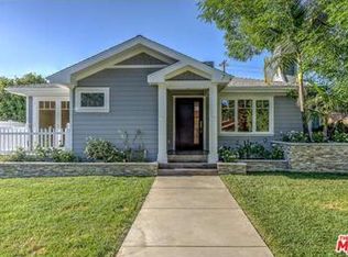 20923 Costanso St, Woodland Hills, CA 91364
