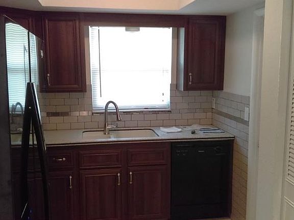 4th image of 7921 59th St N
