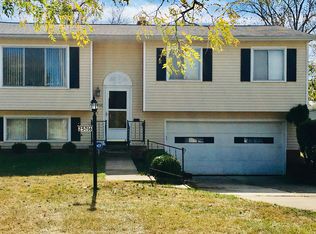 25016 Buckthorn Rd, Bedford Heights, OH