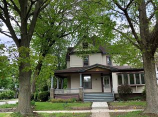 816 W Hill St, Champaign, IL