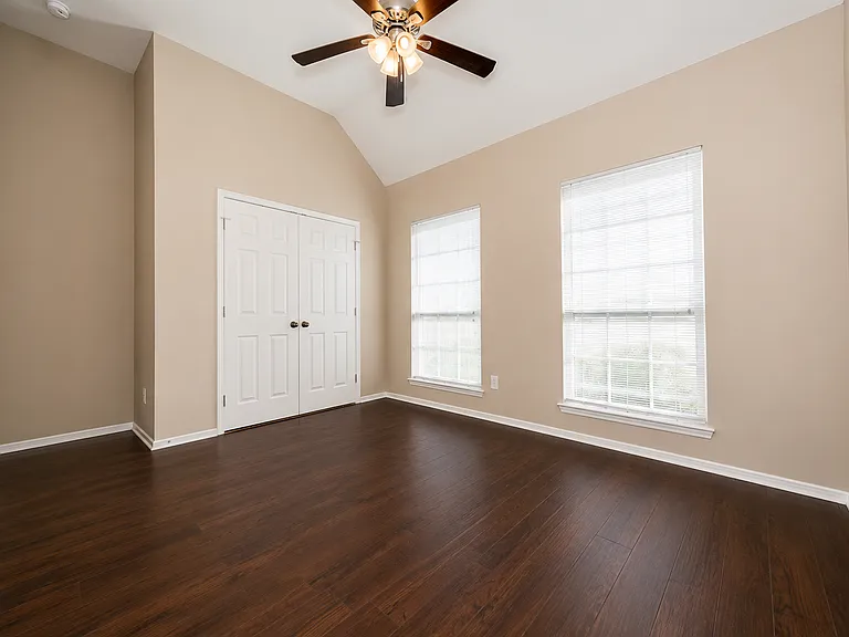 4445 Cranwood Dr — Photo 24