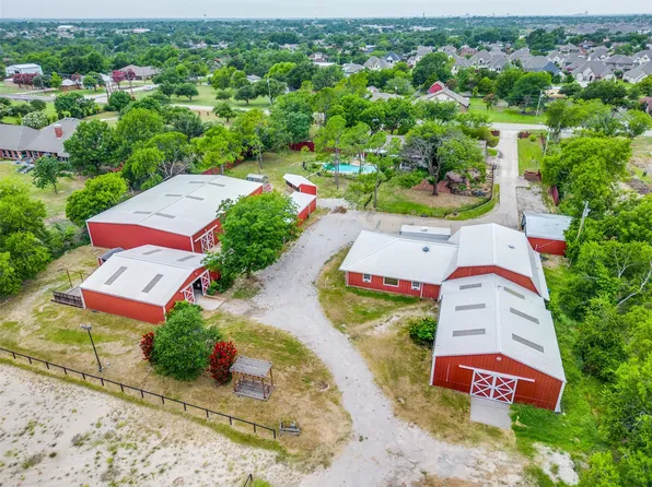 6810 Bailey Rd, Sachse, TX 75048