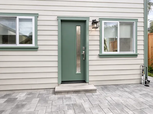 620 Columbia St #A, Santa Cruz, CA 95060