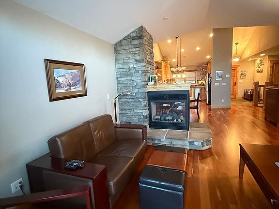 4th image of 352 Jib Ln