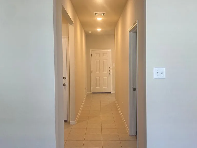 2220 Chia Ct — Photo 5