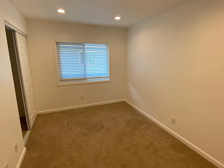 10451 Mulhall St #30 — Photo 11