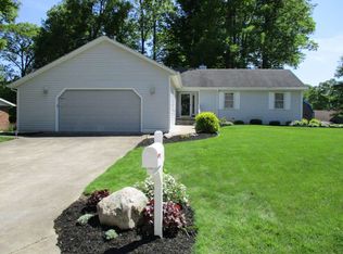 312 N Manor Dr, Williamsport, IN 47993