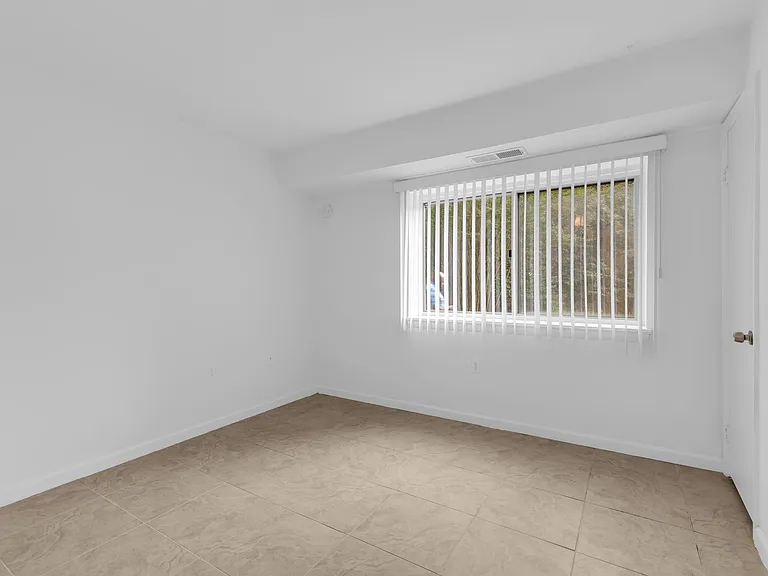 12413 Braxfield Ct #555 — Photo 11