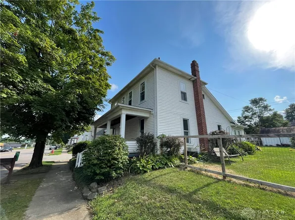 425 S Commerce St, Lewisburg, OH 45338