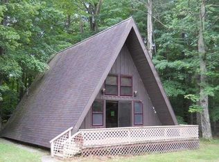 6518 N Arrowhead Dr, Ludington, MI 49431